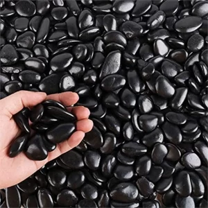 China Natural High Polished River Stone Black Landscaping Pebble Stone Decorative Cobble Stone