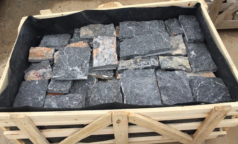 Black Limestone Square Shape Stone Veneers