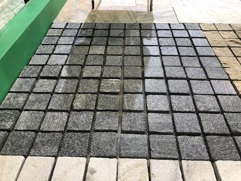 Black Quartz Stone Cobble Mesh Pavers