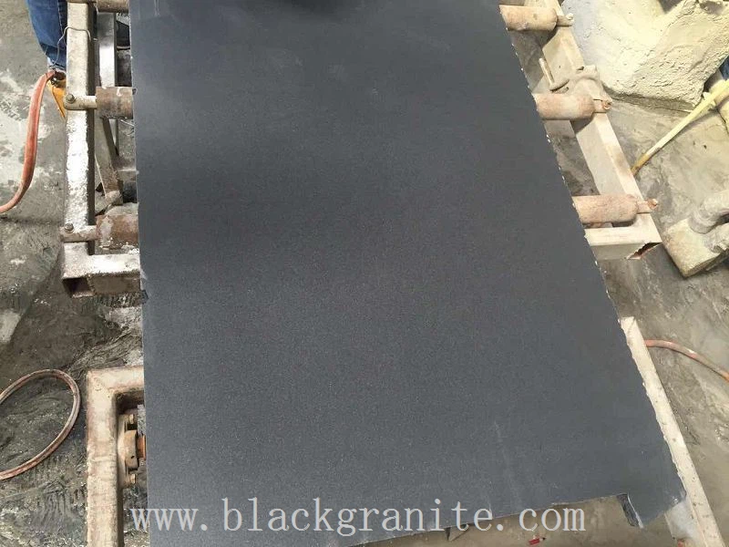 Dark Grey Granite Paving for Kitchen