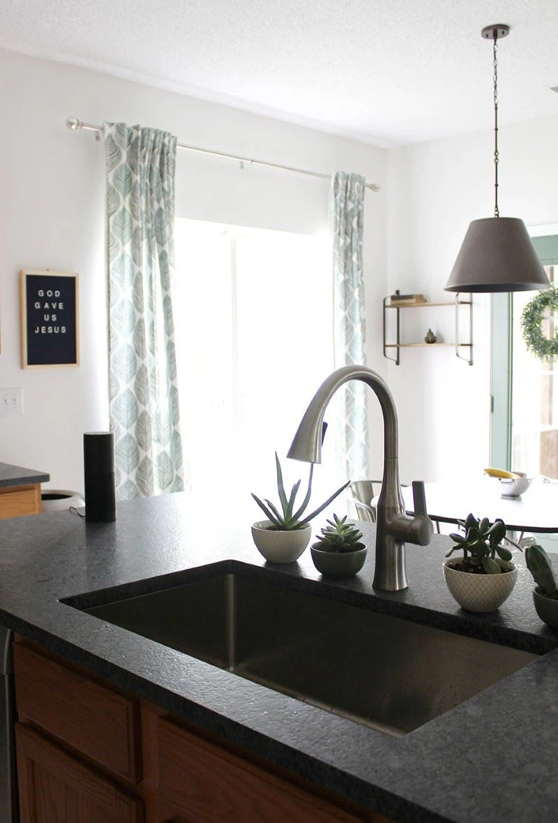 Wholesale Black Granite Countertops With Leathered Finish