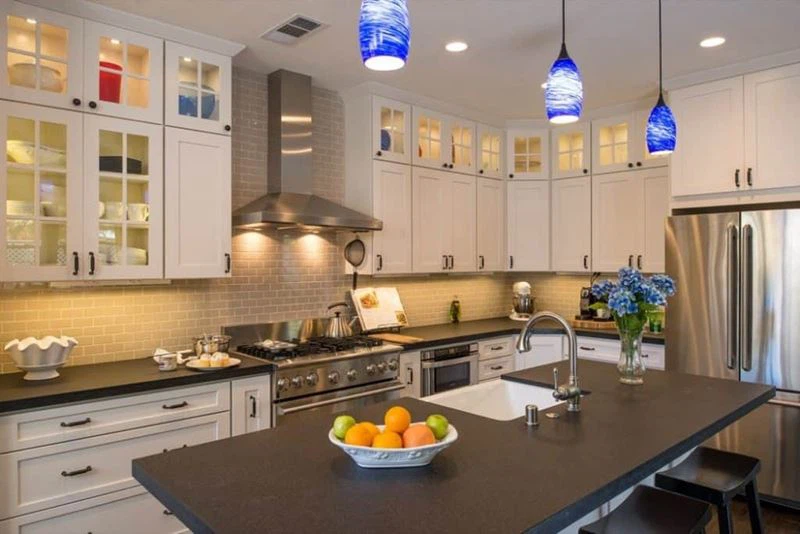 Zimbabwe Black Granite Kitchen Countertops